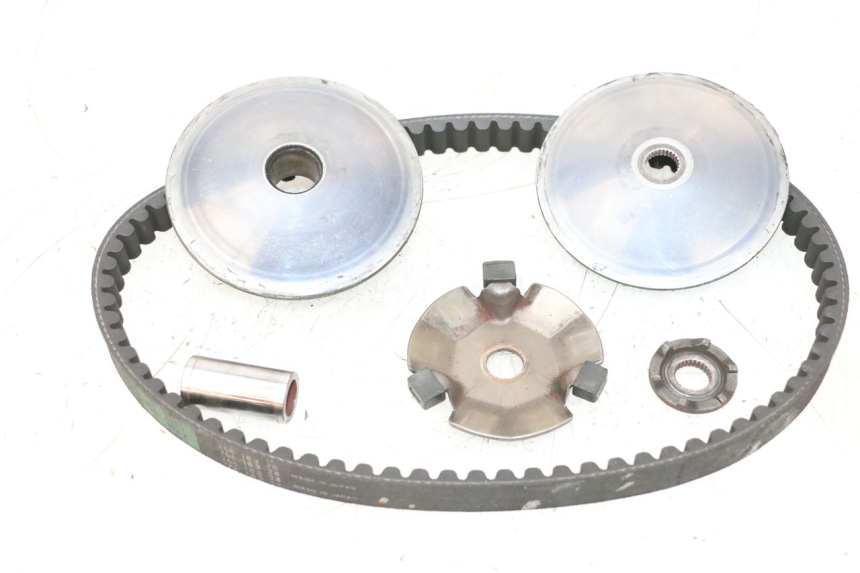 photo de VARIADOR SYM ORBIT 2 4T 50 (2008 - 2017) - Estado de la superficie y material