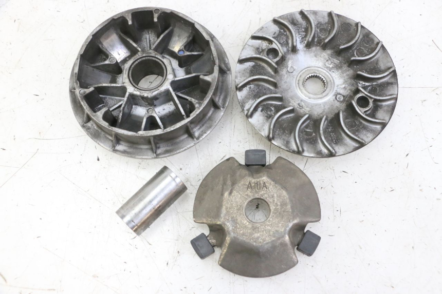 photo de VARIADOR SYM ORBIT III 3 4T 50 (2018 - 2021) - Primer plano técnico