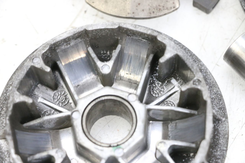 photo de VARIADOR SYM ORBIT III 3 4T 50 (2018 - 2021) - Recambio usado revisado