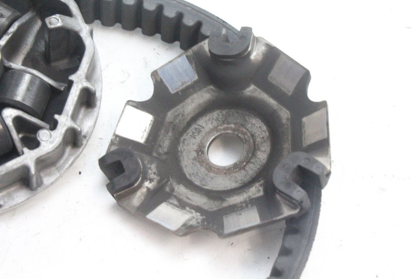 photo de VARIADOR HONDA PCX (JF28) 125 (2009 - 2011) - Otra perspectiva