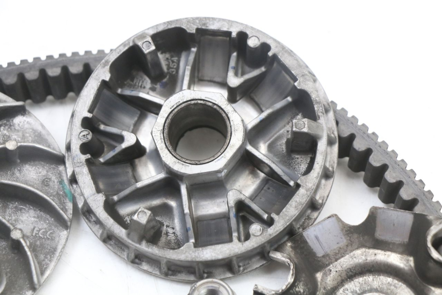 photo de VARIADOR HONDA PCX (JF47) 125 (2012 - 2013) - Otra perspectiva