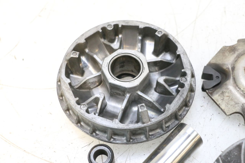 photo de VARIADOR HONDA PCX (JF57/JF64) 125 (2014 - 2018) - Marcados y referencias originales