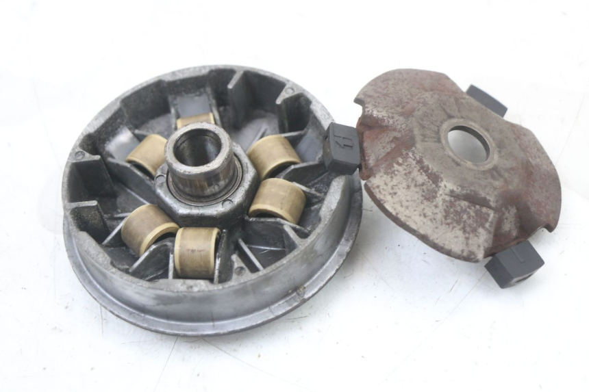 photo de VARIADOR PEUGEOT DJANGO 125 (2014 - 2017) - Zoom estado de uso