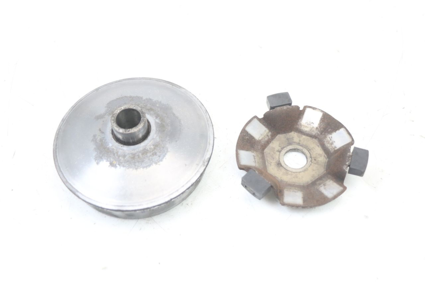 photo de VARIADOR PEUGEOT DJANGO 125 (2014 - 2017) - Primer plano técnico