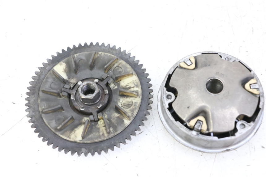 photo de VARIADOR PEUGEOT KISBEE 4T 50 (2010 - 2017) - Detalle de la pieza