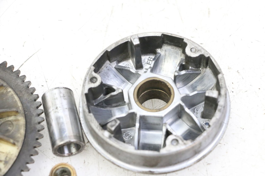 photo de VARIADOR PEUGEOT KISBEE 4T 50 (2010 - 2017) - Recambio usado revisado