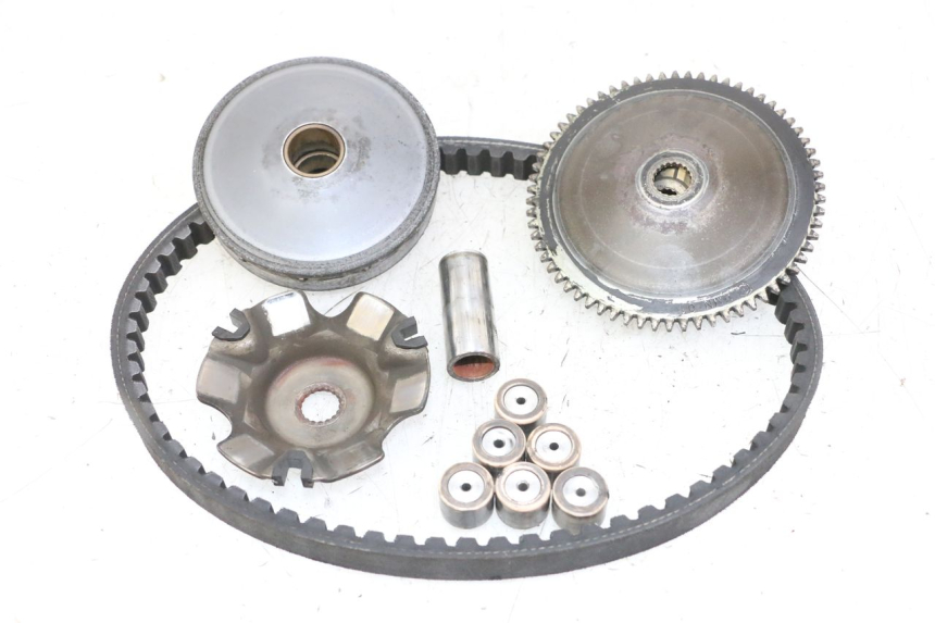 photo de VARIADOR PIAGGIO VESPA S 2T 50 (2007 - 2014) - Detalles de los puntos de fijación