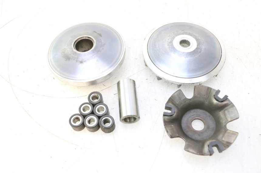 photo de VARIADOR YIYING RETRO 125 (2008 - 2018) - Primer plano técnico