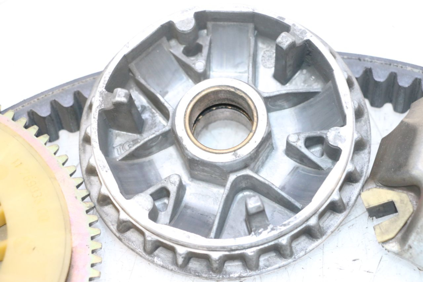 photo de VARIADOR PEUGEOT SATELIS COMPRESSOR K15 125 (2006 - 2009) - Otra vista del artículo