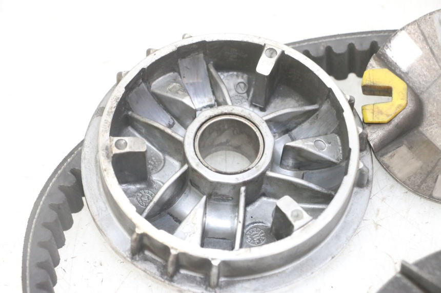 photo de VARIADOR PEUGEOT SATELIS 125 (2013 - 2018) - Recambio usado revisado