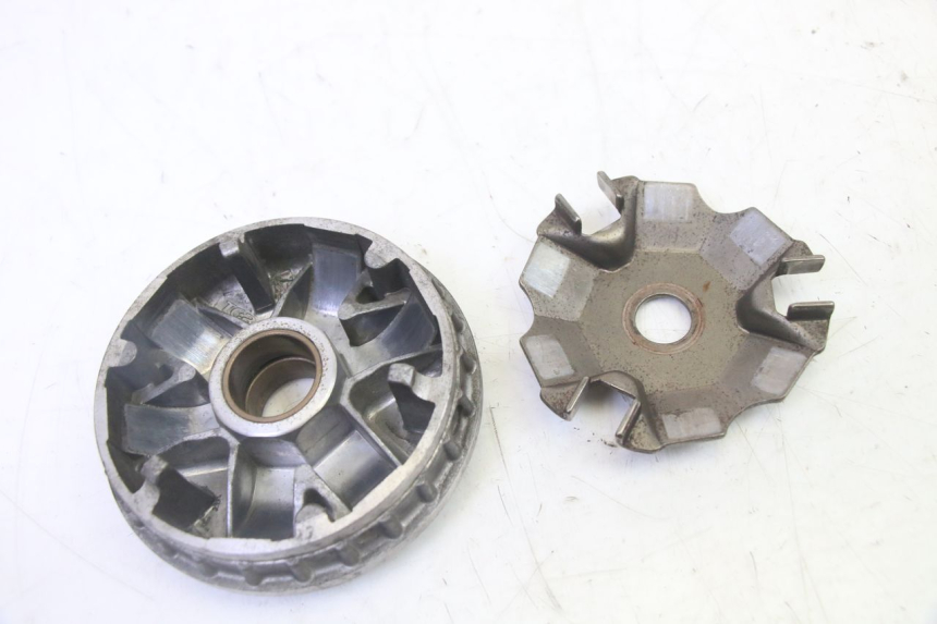 photo de VARIADOR PEUGEOT SATELIS 125 (2006 - 2009) - Primer plano técnico