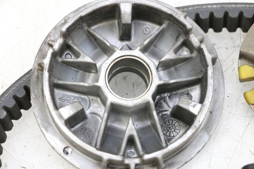 photo de VARIADOR PEUGEOT SATELIS 125 (2013 - 2018) - Otra vista del artículo