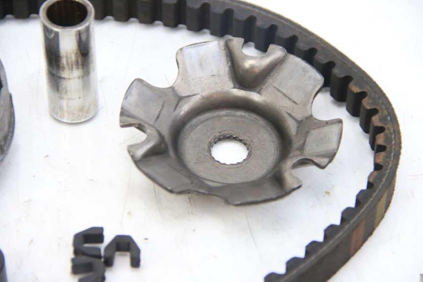 photo de VARIADOR APRILIA SCARABEO 4T 50 (2009 - 2017) - Zoom estado de uso