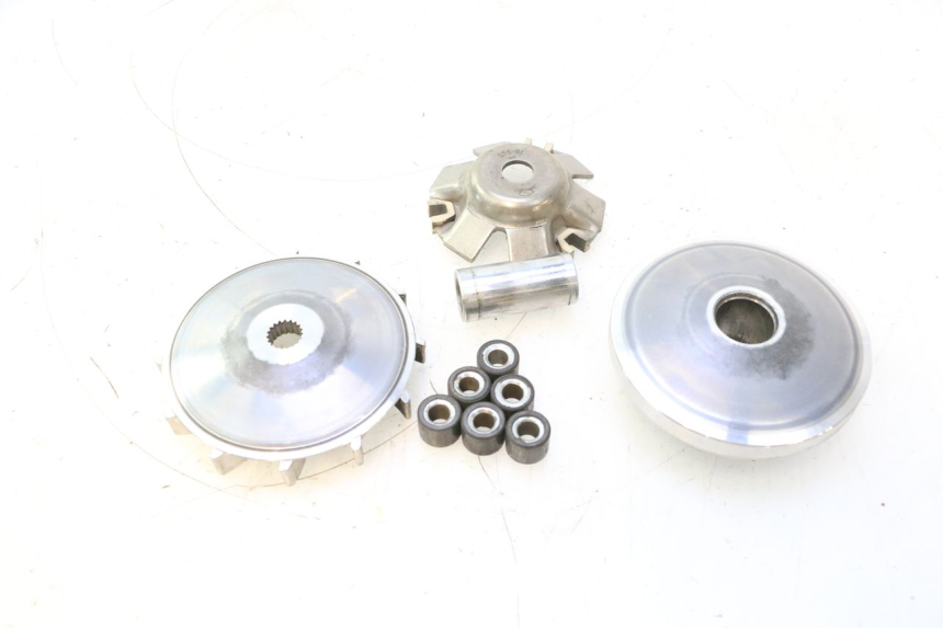 photo de VARIADOR FYM SCOOTERONE 125 (2006 - 2008) - Primer plano técnico