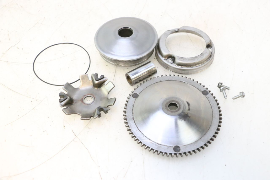 photo de VARIADOR PEUGEOT SPEEDFIGHT LC 50 (1996 - 2002) - Detalles de los puntos de fijación