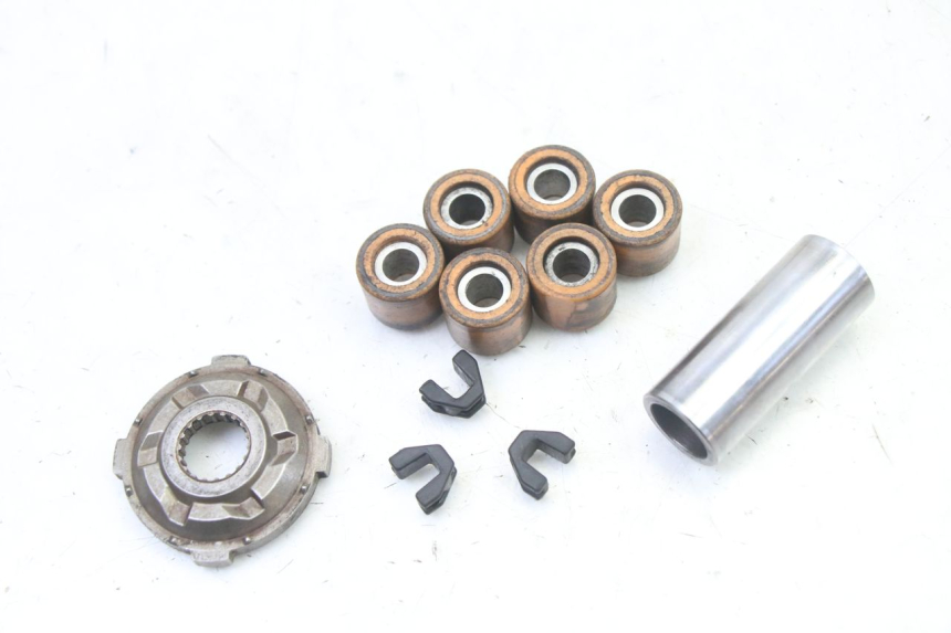 photo de VARIADOR APRILIA SR 2T 50 (2018 - 2022) - Detalles de los puntos de fijación