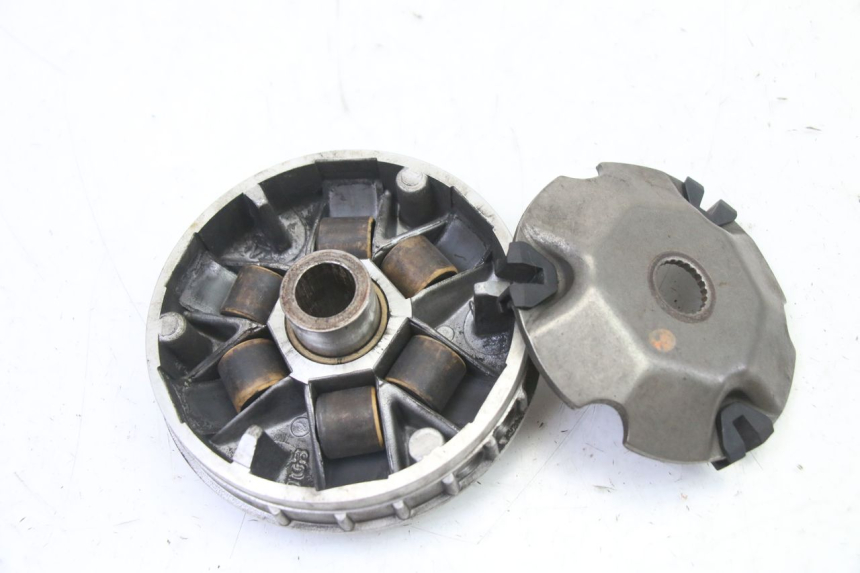 photo de VARIADOR PIAGGIO SUPER LX 125 (2000 - 2003) - Primer plano técnico