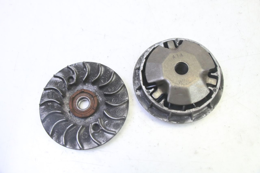 photo de VARIADOR PEUGEOT TWEET PRO CARGO 50 (2018 - 2022) - Zoom estado de uso