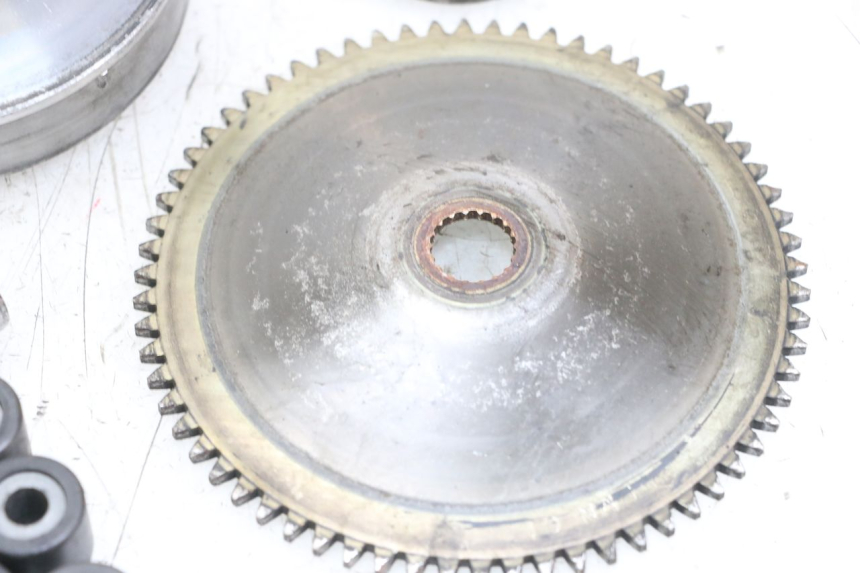 photo de VARIADOR PIAGGIO TYPHOON 50 (2000 - 2009) - Primer plano técnico