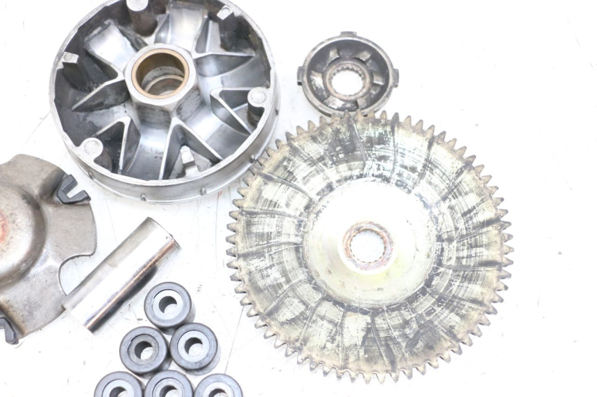 photo de VARIADOR PIAGGIO TYPHOON 50 (2000 - 2009) - Estado de la superficie y material