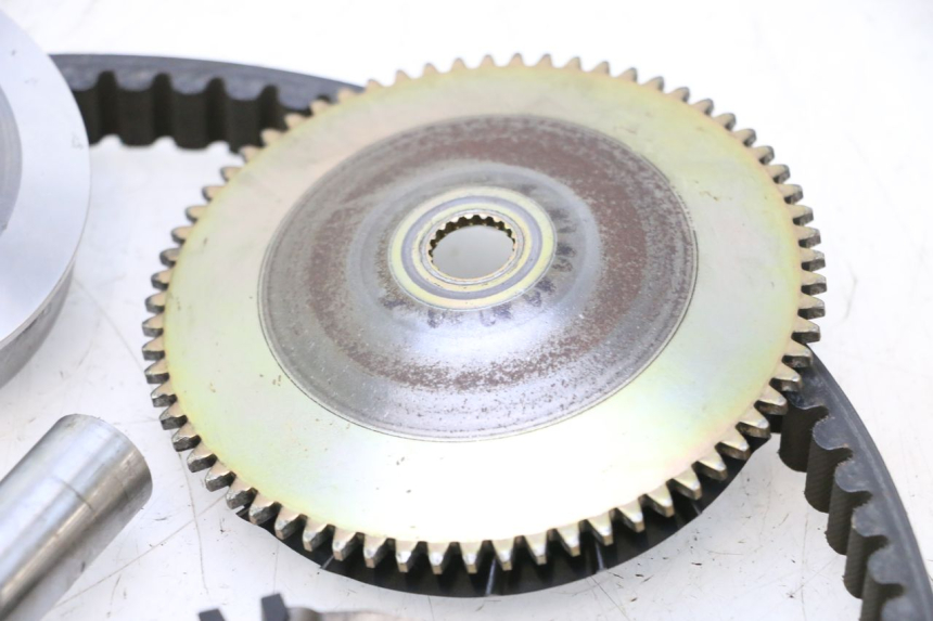 photo de VARIADOR PIAGGIO TYPHOON 50 (2000 - 2009) - Estado de la superficie y material