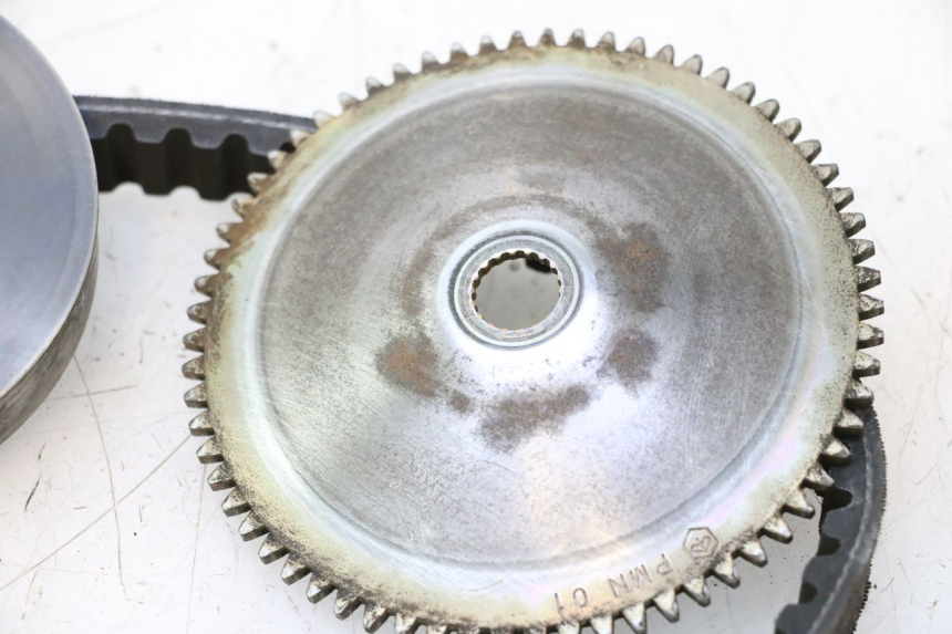 photo de VARIADOR PIAGGIO TYPHOON 50 (2000 - 2009) - Estado de la superficie y material