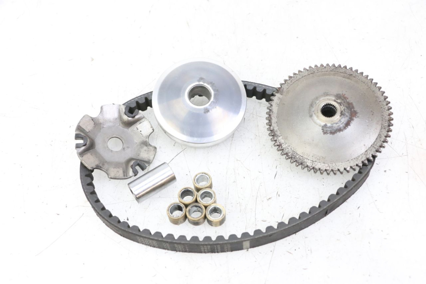 photo de VARIADOR UNIVERSAL BIKE ZN50QT-11B 50 (2018 - 2021) - Estado de la superficie y material