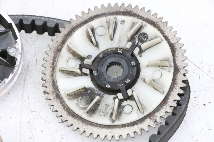 photo de VARIADOR UNIVERSAL BIKE ZN50QT-11B 50 (2018 - 2021) - Marcados y referencias originales