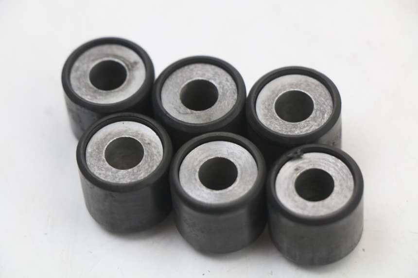 photo de VARIADOR PIAGGIO VESPA LX 125 (2005 - 2010) - Estado de la superficie y material