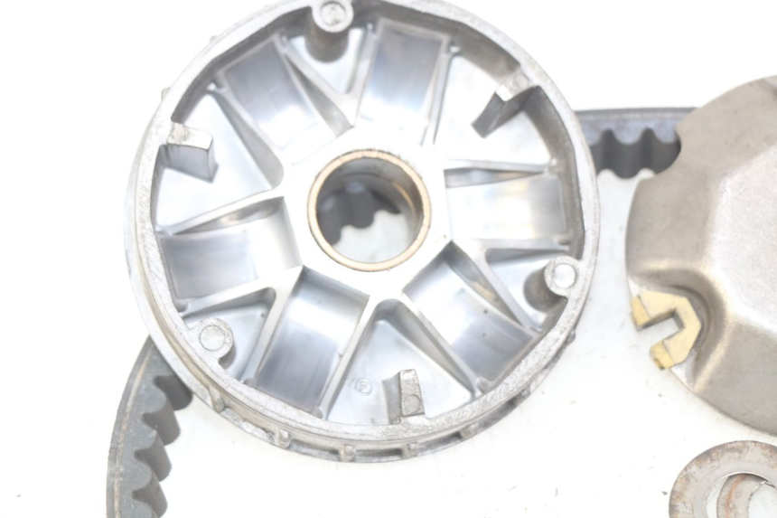 photo de VARIADOR PIAGGIO VESPA LXV 125 (2006 - 2009) - Estado de la superficie y material