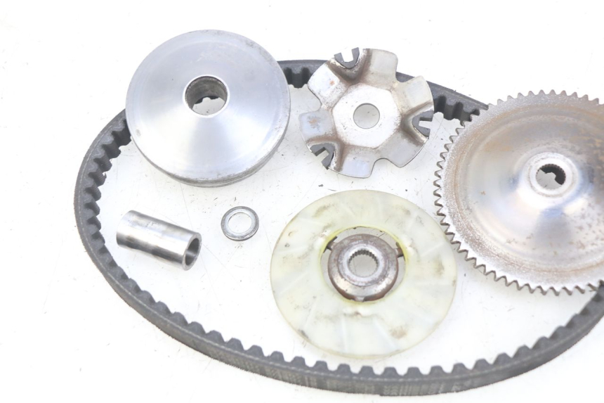 photo de VARIADOR KYMCO VITALITY 2T 50 (2004 - 2010) - Primer plano técnico