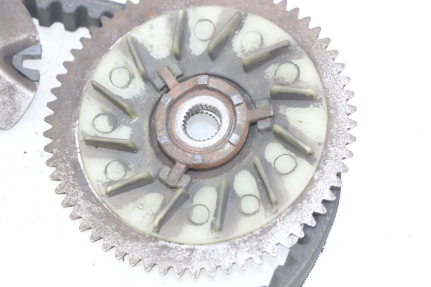 photo de VARIADOR KYMCO VITALITY 2T 50 (2004 - 2010) - Detalles de los puntos de fijación