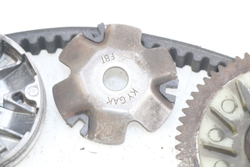 photo de VARIADOR KYMCO VITALITY 2T 50 (2004 - 2010) - Estado de la superficie y material