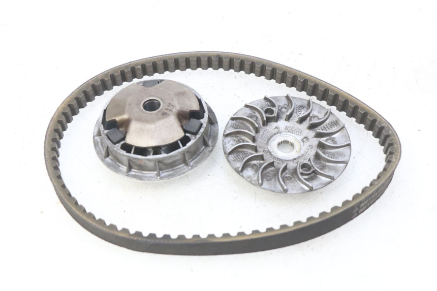 photo de VARIADOR PEUGEOT VIVACITY NEW 4T 50 (2008 - 2017) - Zoom estado de uso