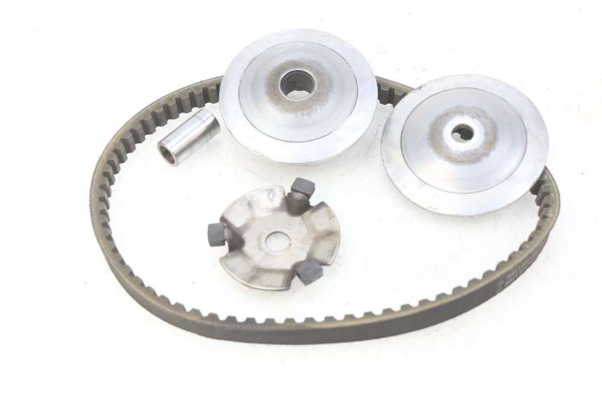 photo de VARIADOR PEUGEOT VIVACITY NEW 4T 50 (2008 - 2017) - Detalles de los puntos de fijación