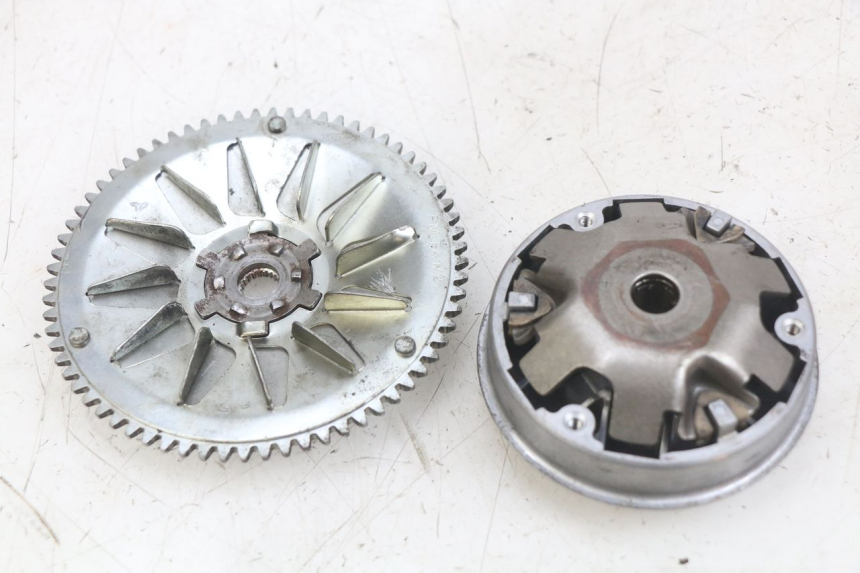 photo de VARIADOR PEUGEOT VIVACITY 50 (2004 - 2009) - Otra perspectiva