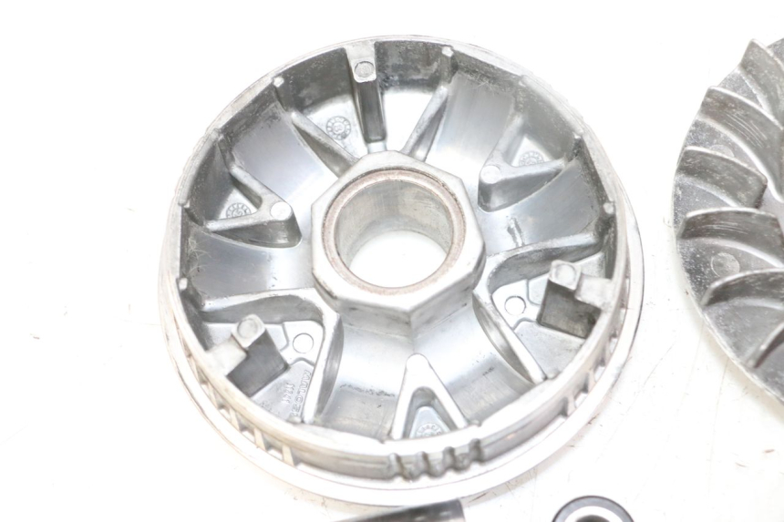 photo de VARIADOR YAMAHA X-MAX XMAX 125 (2010 - 2013) - Otra vista del artículo