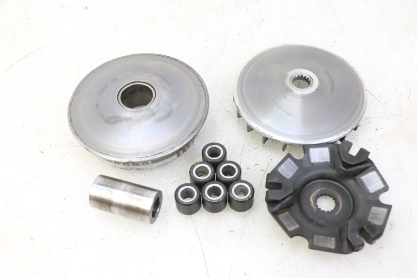 photo de VARIADOR YAMAHA X-MAX XMAX 125 (2010 - 2013) - Otra perspectiva