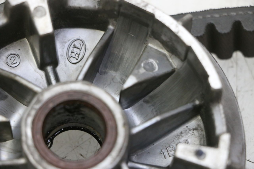 photo de VARIADOR YAMAHA X-MAX XMAX 125 (2010 - 2013) - Marcados y referencias originales