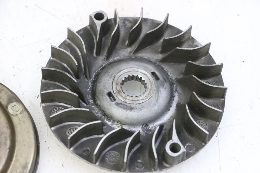 photo de VARIADOR YAMAHA X-MAX XMAX 250 (2006 - 2009) - Otra vista del artículo