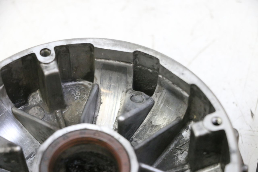 photo de VARIADOR YAMAHA X-MAX XMAX 250 (2006 - 2009) - Zoom sobre los componentes