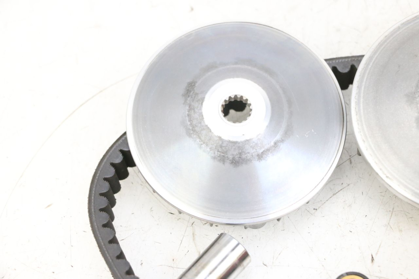 photo de VARIADOR YAMAHA XMAX X-MAX 125 (2006 - 2009) - Recambio usado revisado