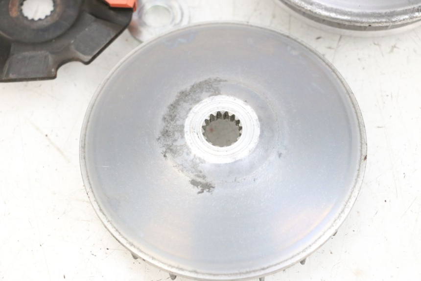 photo de VARIADOR YAMAHA X-MAX XMAX 125 (2010 - 2013) - Otra perspectiva