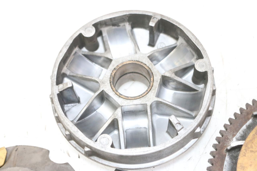 photo de VARIADOR PIAGGIO XEVO - X EVO 125 (2007 - 2017) - Primer plano de alta resolución