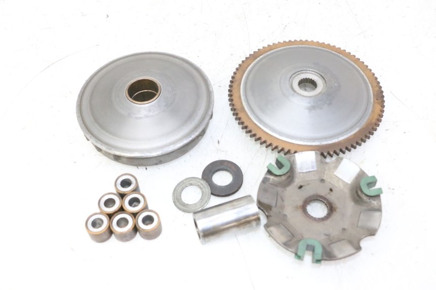 photo de VARIADOR PIAGGIO XEVO - X EVO 125 (2007 - 2017) - Estado de la superficie y material