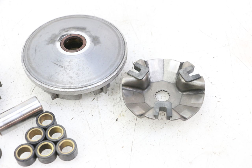 photo de VARIADOR YAMAHA YP MAJESTY 125 (2007 - 2010) - Otra perspectiva