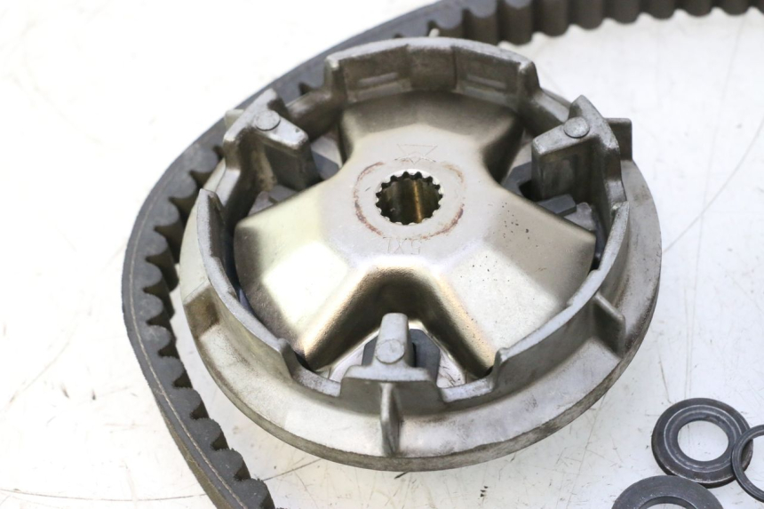 photo de VARIADOR YAMAHA YP MAJESTY 125 (2002 - 2006) - Primer plano técnico