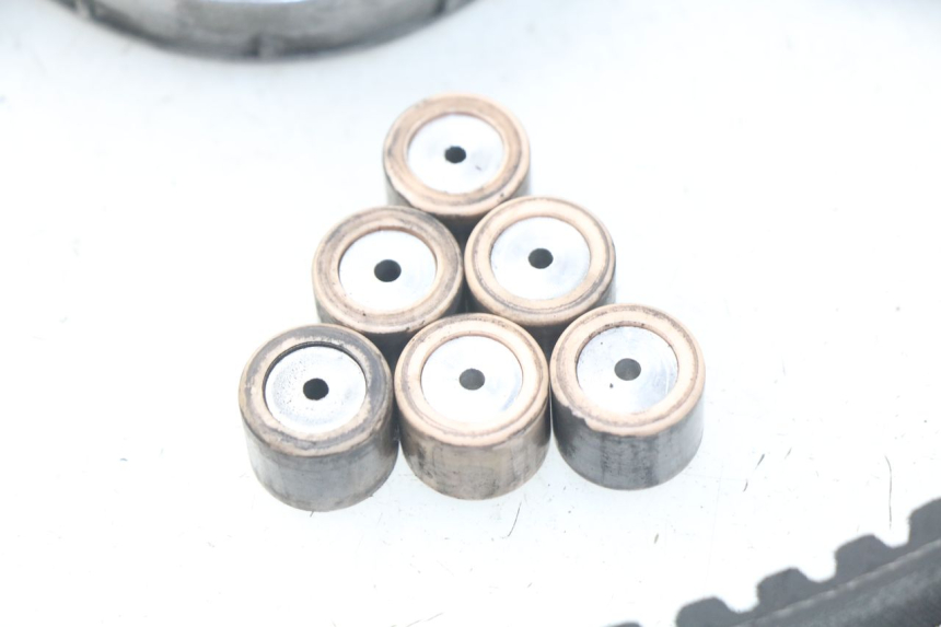 photo de VARIADOR PIAGGIO ZIP 2T 50 (2009 - 2019) - Detalles de los puntos de fijación