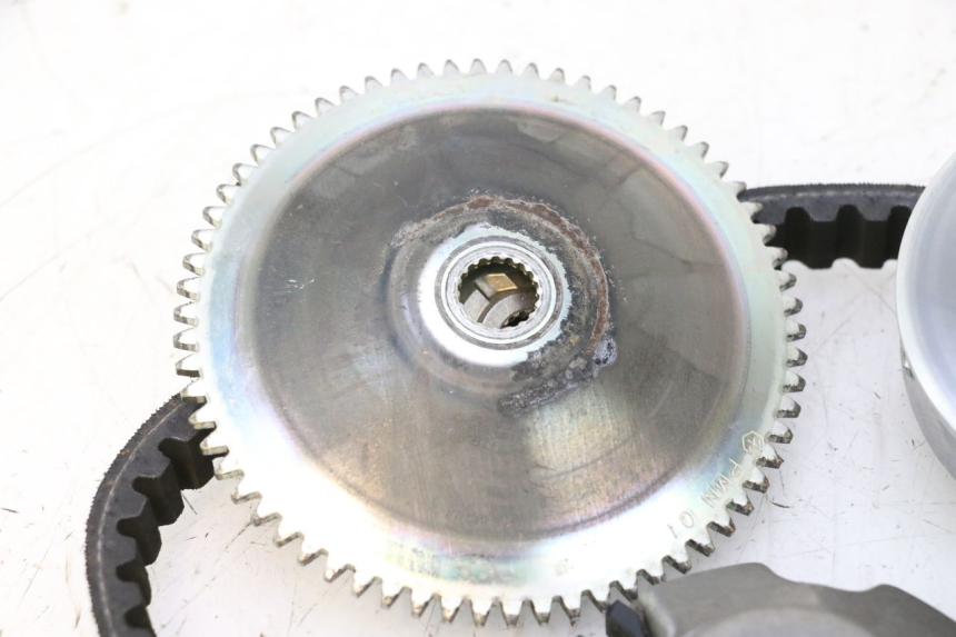 photo de VARIADOR PIAGGIO ZIP 2T 50 (2009 - 2019) - Primer plano técnico