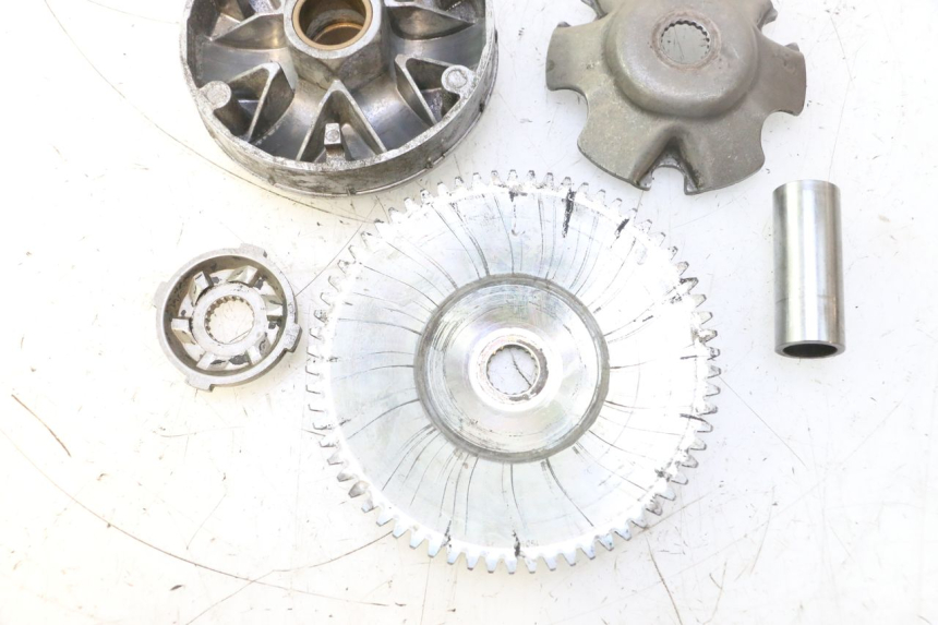 photo de VARIADOR PIAGGIO ZIP 2T 50 (2009 - 2019) - Primer plano técnico